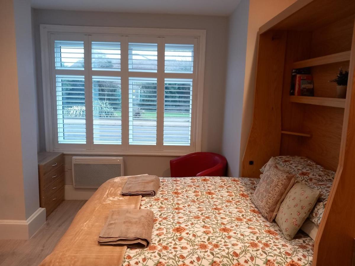 Self Check In Flat 1 Jubilee Guest House Bognor Regis Exterior photo